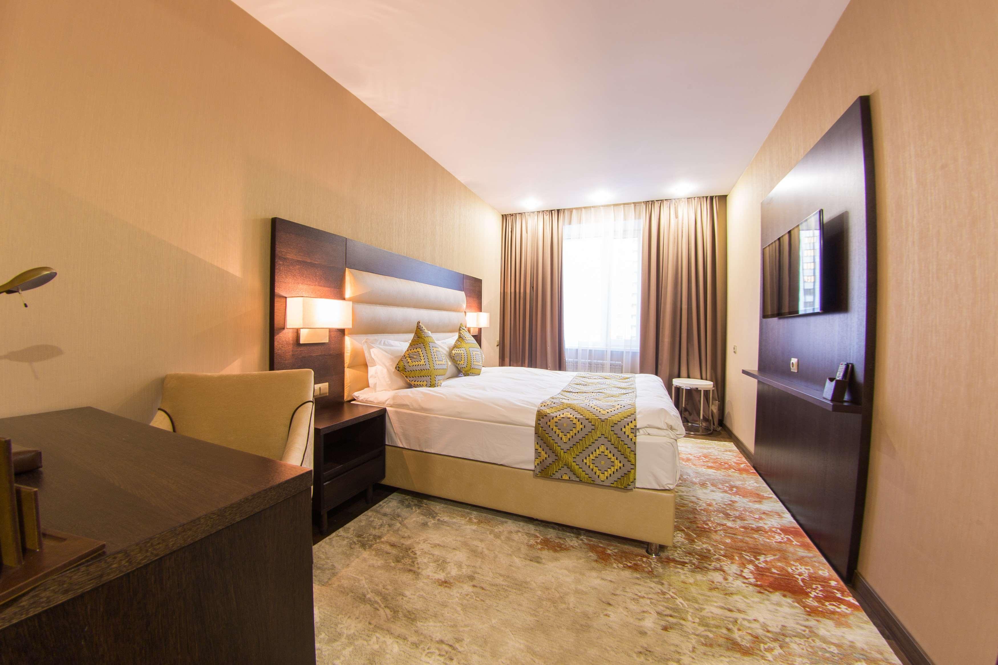 Best Western Plus Astana Hotel Zimmer foto