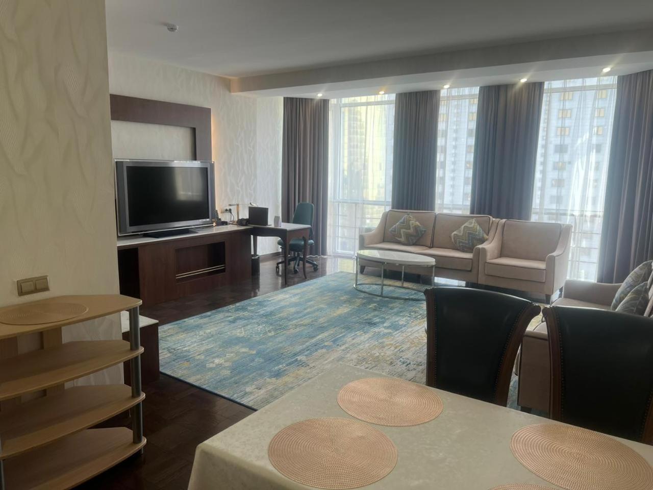 Best Western Plus Astana Hotel Exterior foto