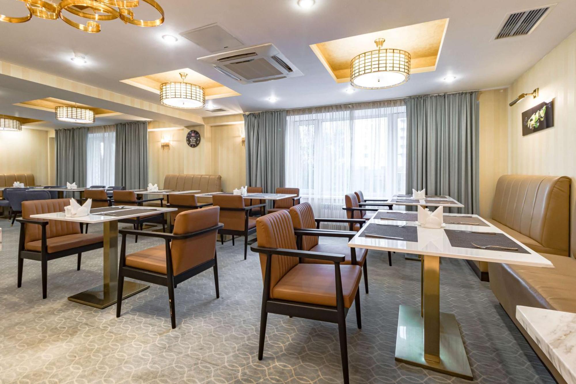Best Western Plus Astana Hotel Exterior foto