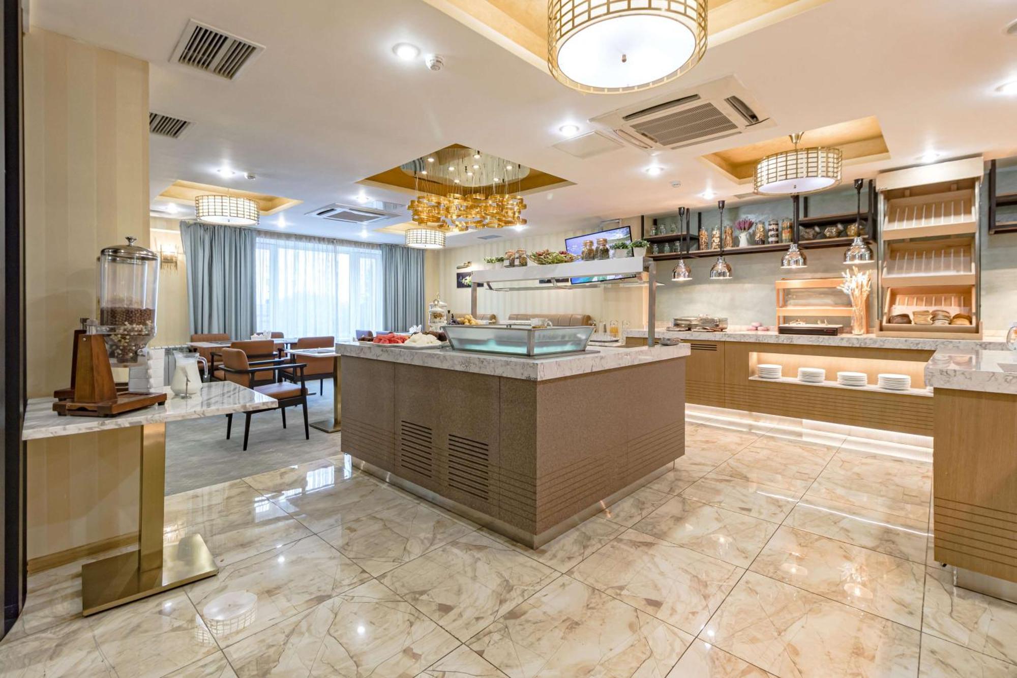 Best Western Plus Astana Hotel Exterior foto