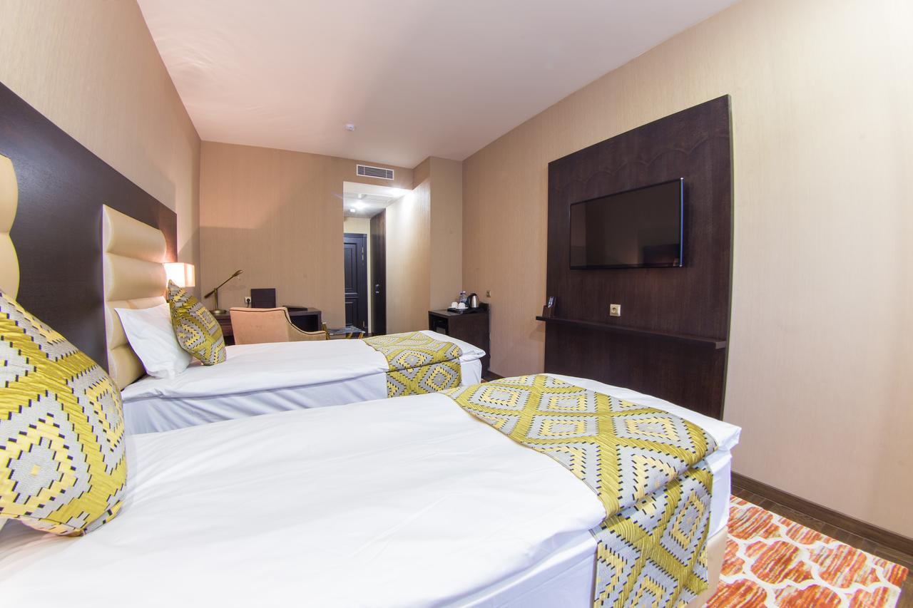 Best Western Plus Astana Hotel Exterior foto